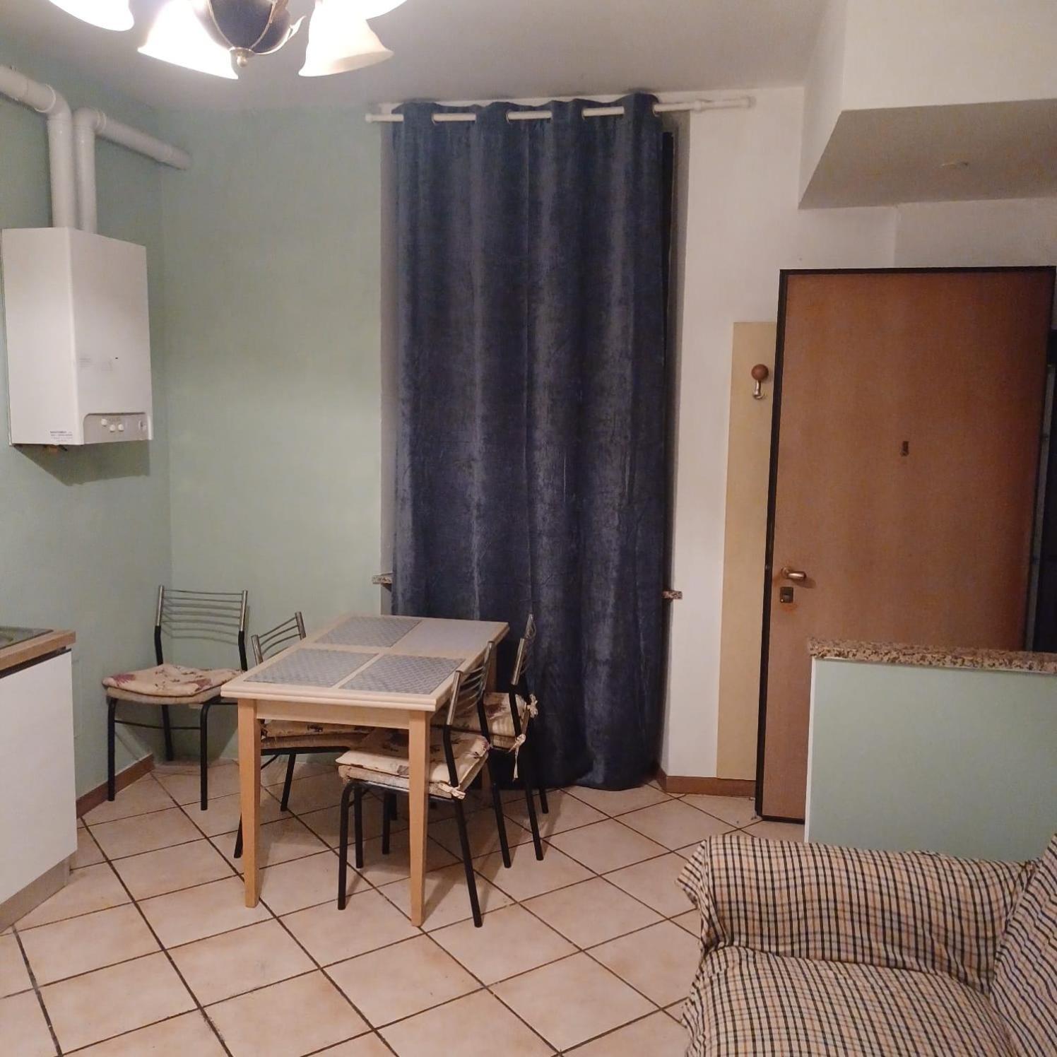 La Siesta Apartment Новара Екстериор снимка