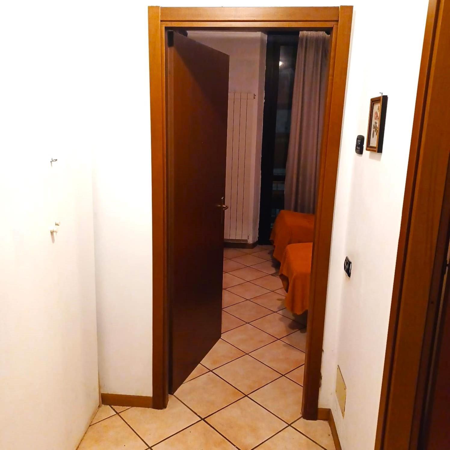 La Siesta Apartment Новара Екстериор снимка